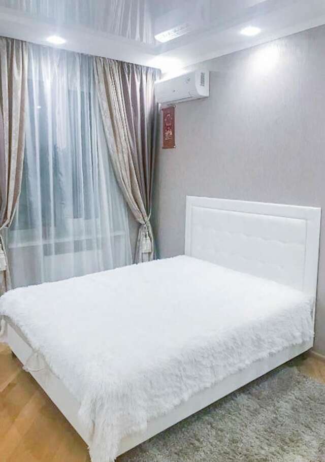Апартаменты Rent-Kiev Apartment on LuxKlavdievskaya Киев-13